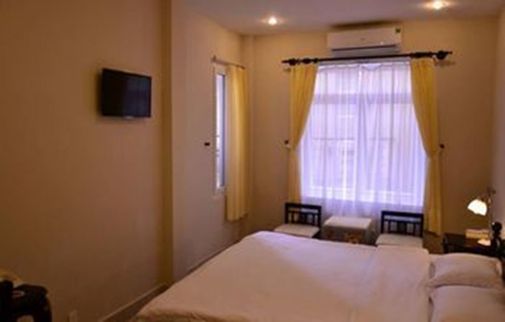Hue Nino Hotel Exterior foto